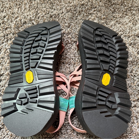 Brand new chacos Vibram Custom - Picture 2 of 10